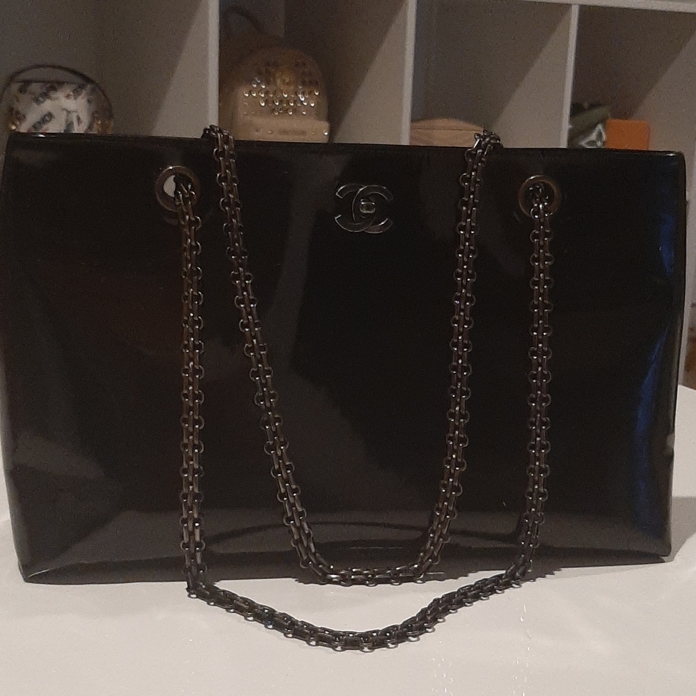 Chanel tote bag to trade - Picture 5 of 6